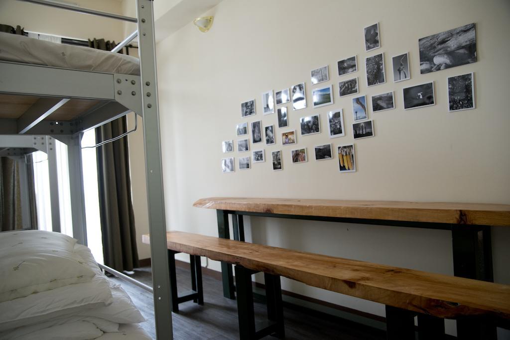 Hope Monkey Backpacker Apartment Taitung Phòng bức ảnh